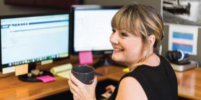 ownx-people-gold-silver-3 ownx-people-gold-silver-3